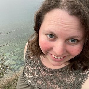 Meet your Posher, Misty